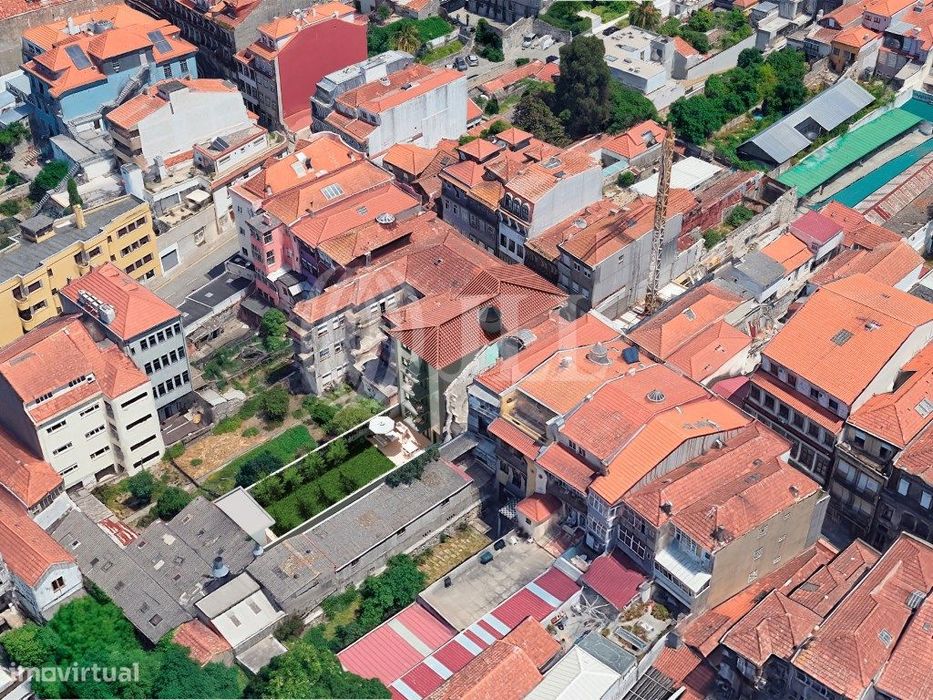 Apartamento T1, novo, no Mártires da Liberdade 185, Porto