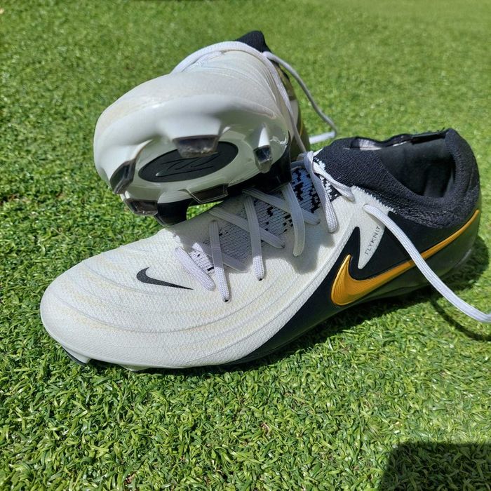 Chuteiras Nike Phantom GX II PRO FG