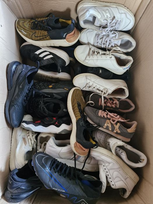 Zestaw butow do naprawy ok 35 par