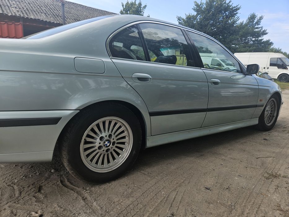 BMW E39 449/6 zderzak maska lampa blotnik drzwi klapa koła pas 2.5 pas