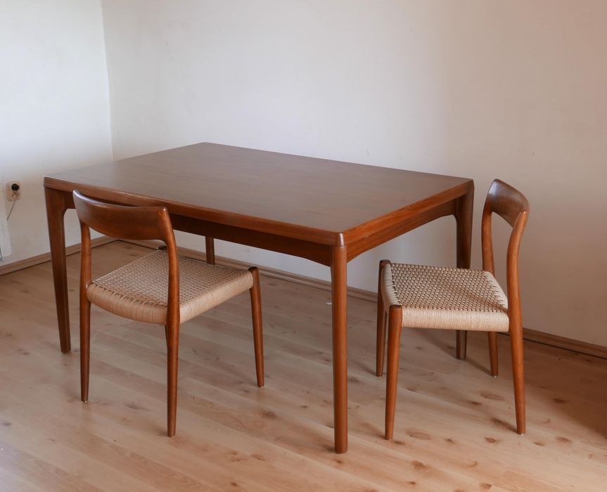 Wyjątkowy duński  stół lata 60-te,  tekowy, design, moller, teak ,