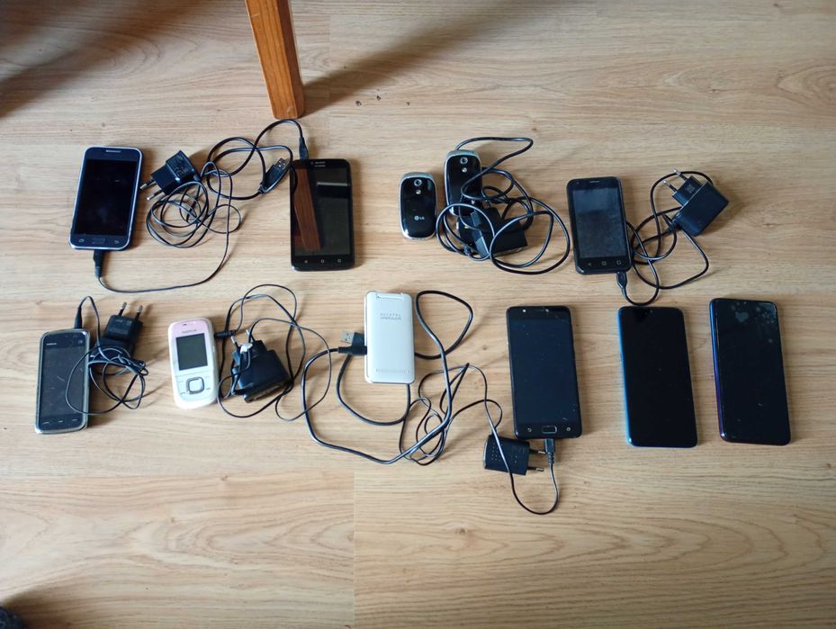 vendo varios telemoveis