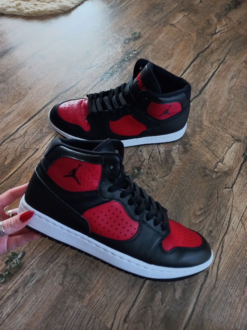 Nike jordan on sale access