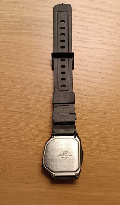 Relógio Casio CDM-40 (caixa)