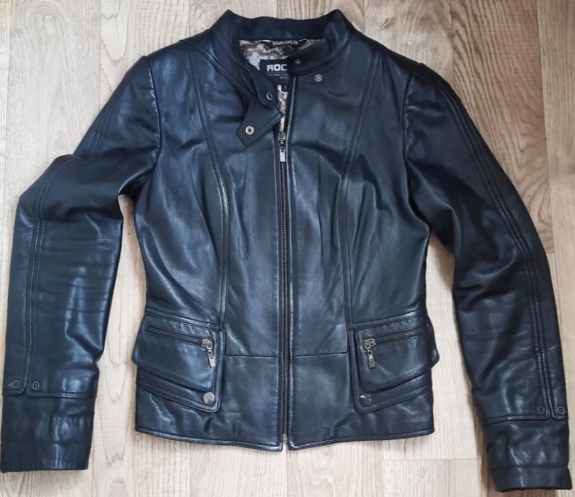 Продам женскую кожаную куртку