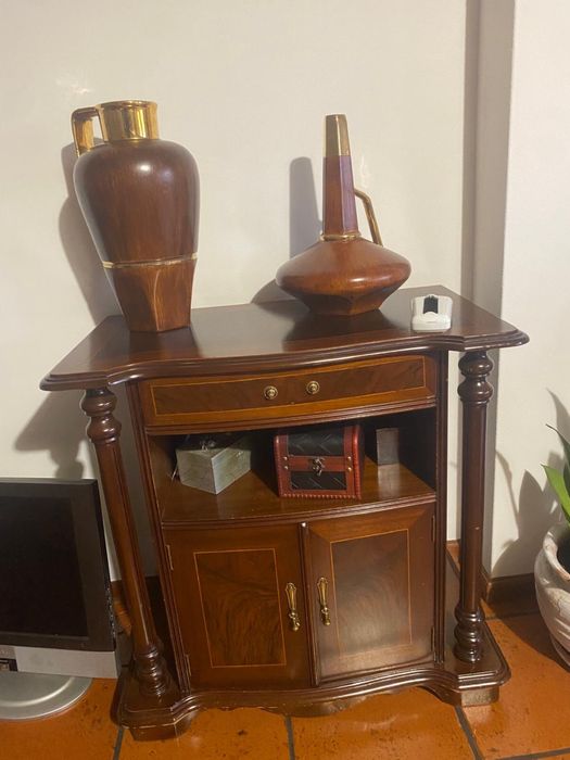 Armario de apoio a organixacao