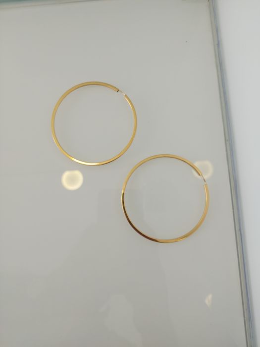 Argolas em ouro de 19,2kt
