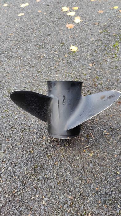 Śruba napędowa 13X19