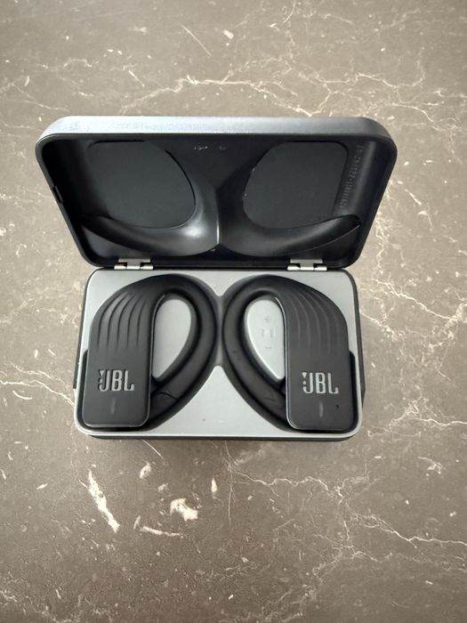 JBL Endurance Peak Auscultadores in earphones
