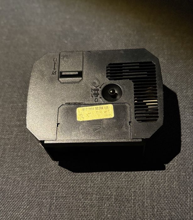 Despertador a pilhas