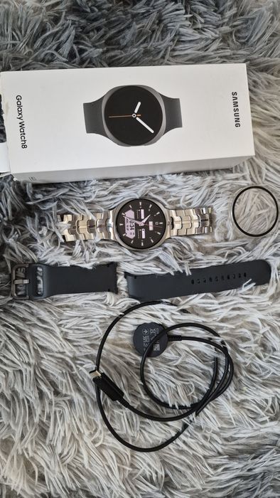 Samsung Galaxy Watch8 Funkcje AI 44mm LTE Grafitowy
