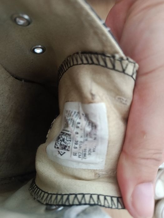 Converse All Star Pretas / Brancas