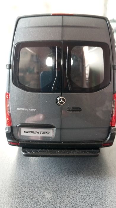 1/18 модель Mercedes  GLC COUPE, GLE  ,Sprinter , X- Klass , V - 260 L