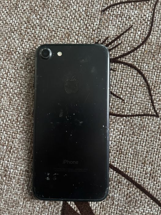 iPhone 7 (на запчастини / не працює)