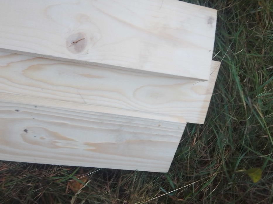 Deska heblowana świerk o szer. 12 cm