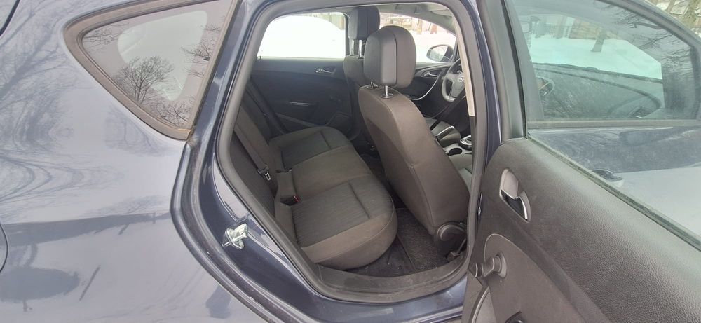 Opel Astra J 1.4 benzyna 100 koni z Niemiec