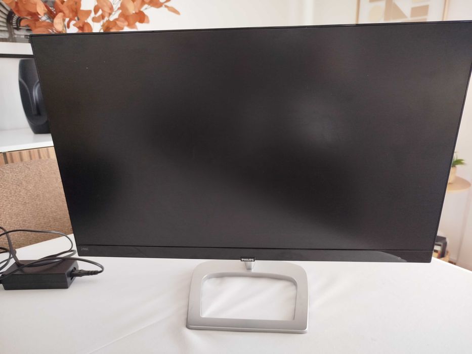Monitor PHILIPS 246E9QDSB 24'' - Full HD - LED IPS (como Novo)