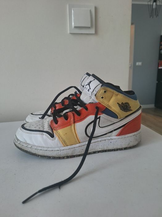 Nike Air Jordan 1 Mid SE Multicolor