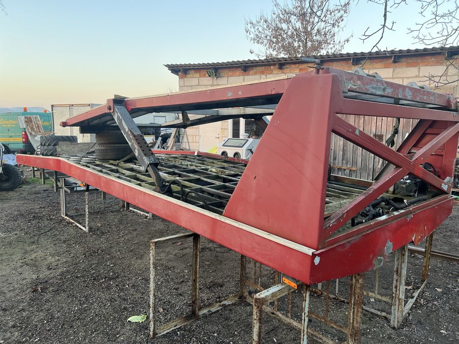 Najazd, laweta z pietrem, 6,5m x2,4m, góra 4,3x2