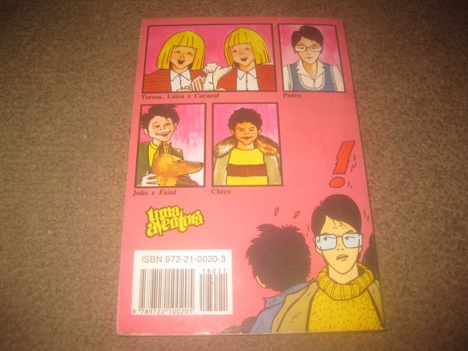 Livro "Uma Aventura no Deserto"