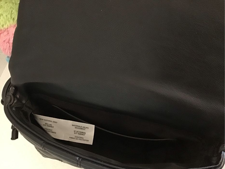 H&M маленькая обьемная женская сумка, оригинал