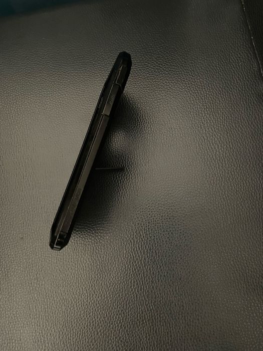 Iphone Xs max 256 gb z etui spigen