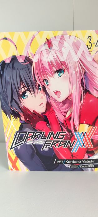 Vendo Volumes 3 e 4 do Manga Darling in the Franxx, Edição Inglesa, em