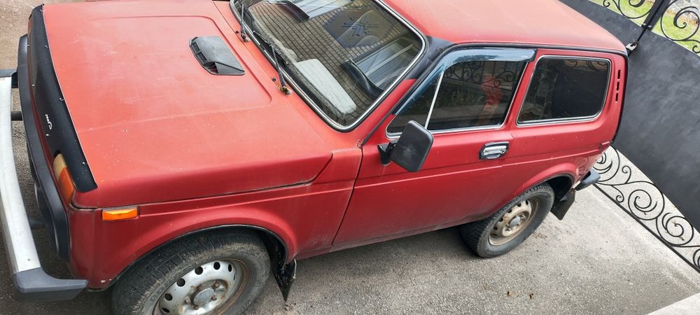 Продам Нива 2121