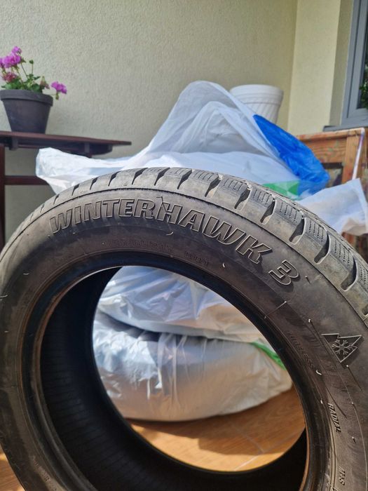 Opony zimowe 185/65 R15, Firestone Winterhawk 3 komplet