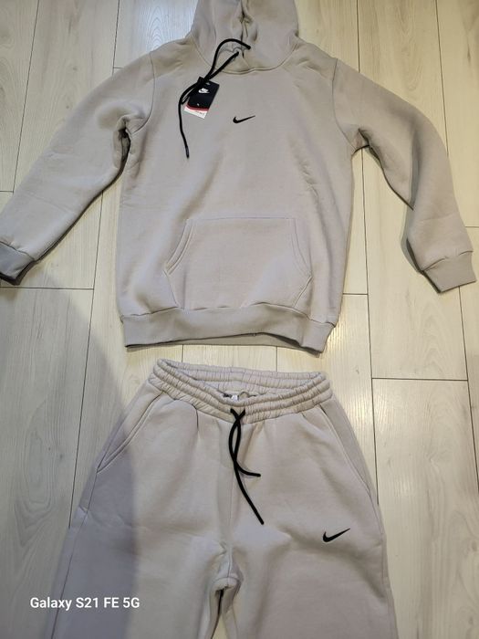 Komplet dresowy damski rozmiar XL