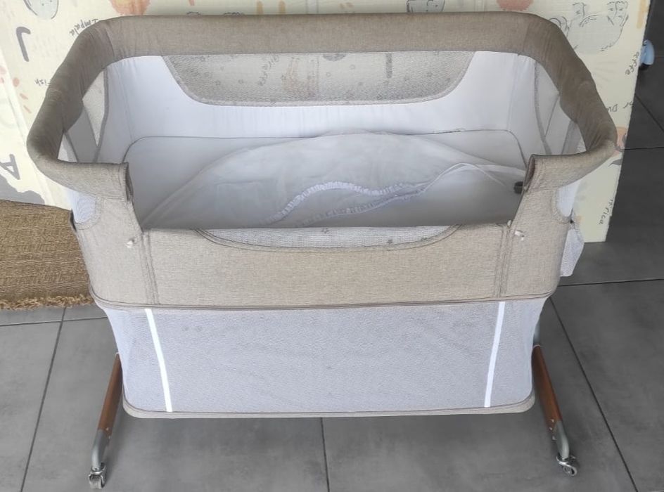 Łóżeczko momi Smart bed