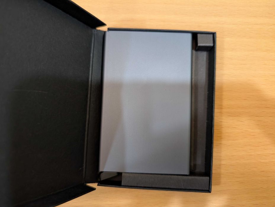 SECRID cardprotector com bloqueio RFID/NFC