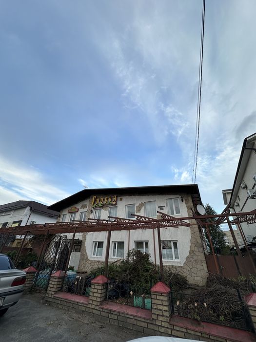 Ірпінь фасадне приміщення по вулиці Центральна