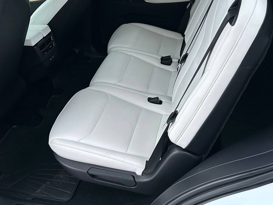 Tesla model X 2018 Intel