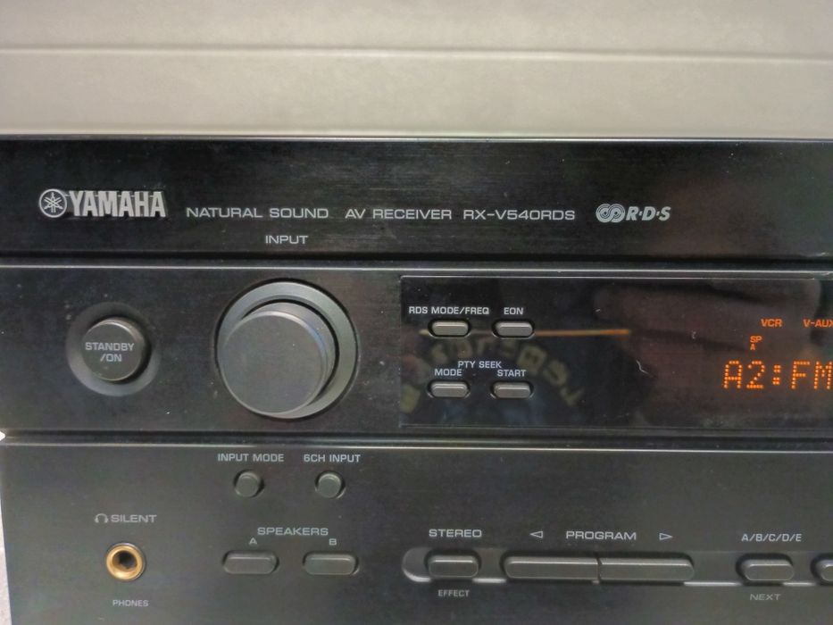 Amplituner Yamaha RX-V540RDS, defekt