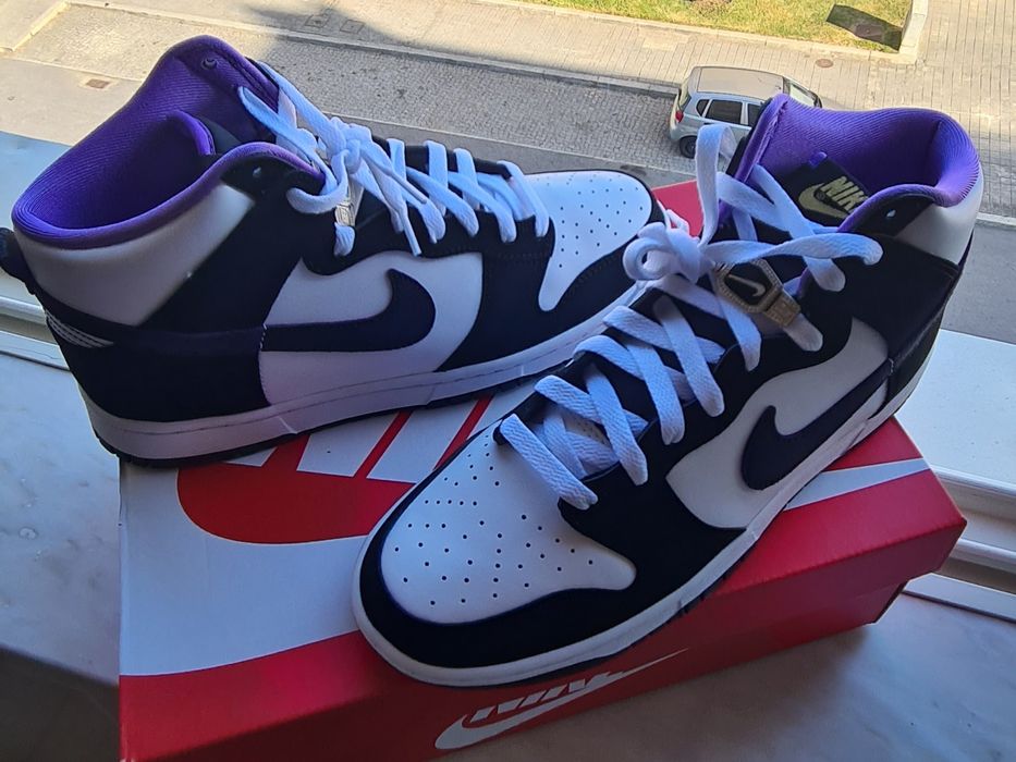 Ténis novos a estrear na caixa Nike Dunk High Retro Premium EMB 42,5.
