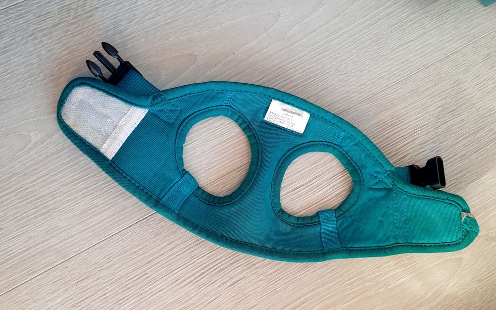 Шлейка для маленького песика або цуценя