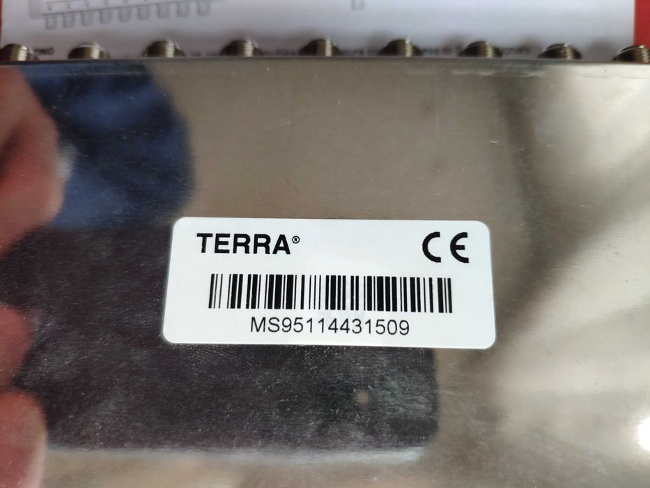 Мультисвіч TERRA MS951