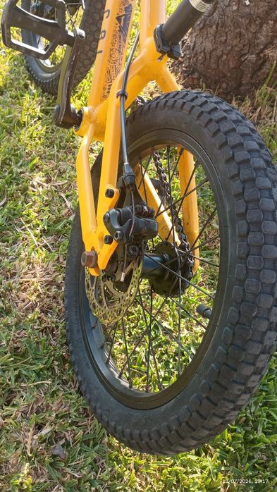 Bicicleta Commencal