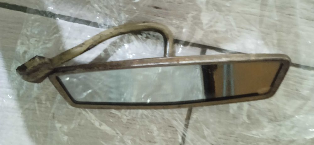 Зеркало заднего вида на  Москвич 408.