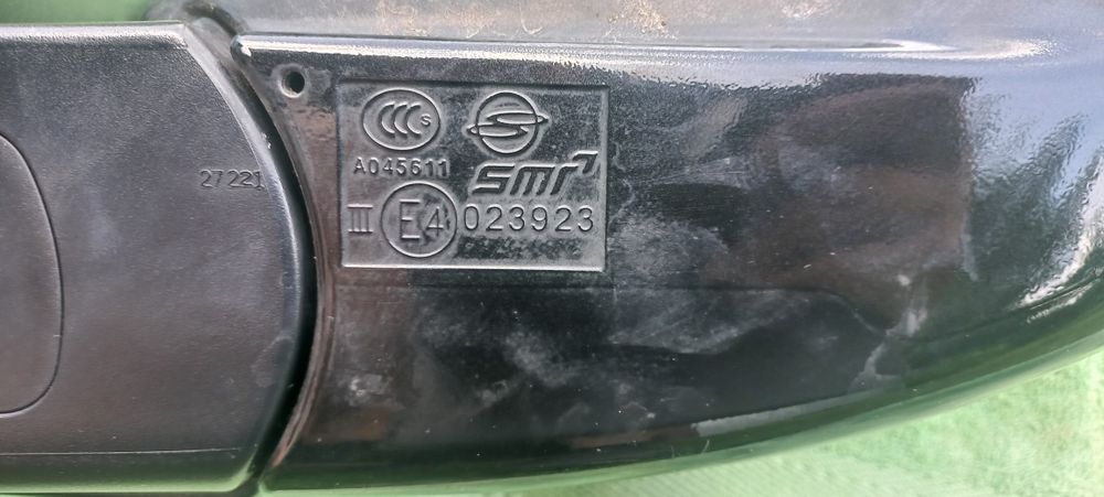 Lustro prawe SsangYong Rexton