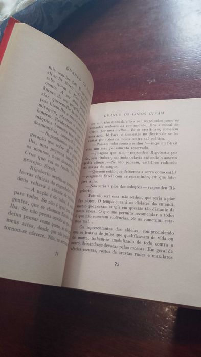 Quando os Lobos Uivam 1974 Aquilino Ribeiro