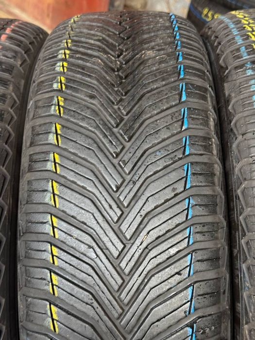 Шины БУ 225 60 R 17 Michelin CROSSCLIMATE Всесезон Комплект резина