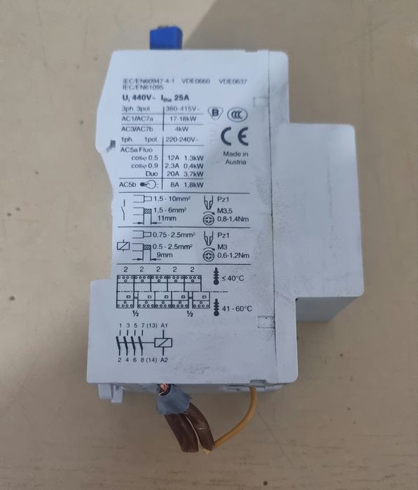 Stycznik instalacyjny Moeller