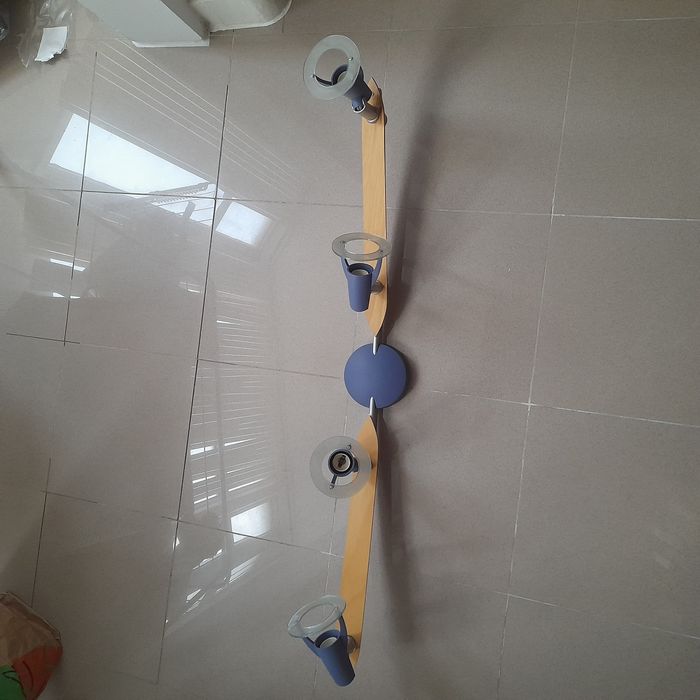 Candeeiro projector direcionavel teto