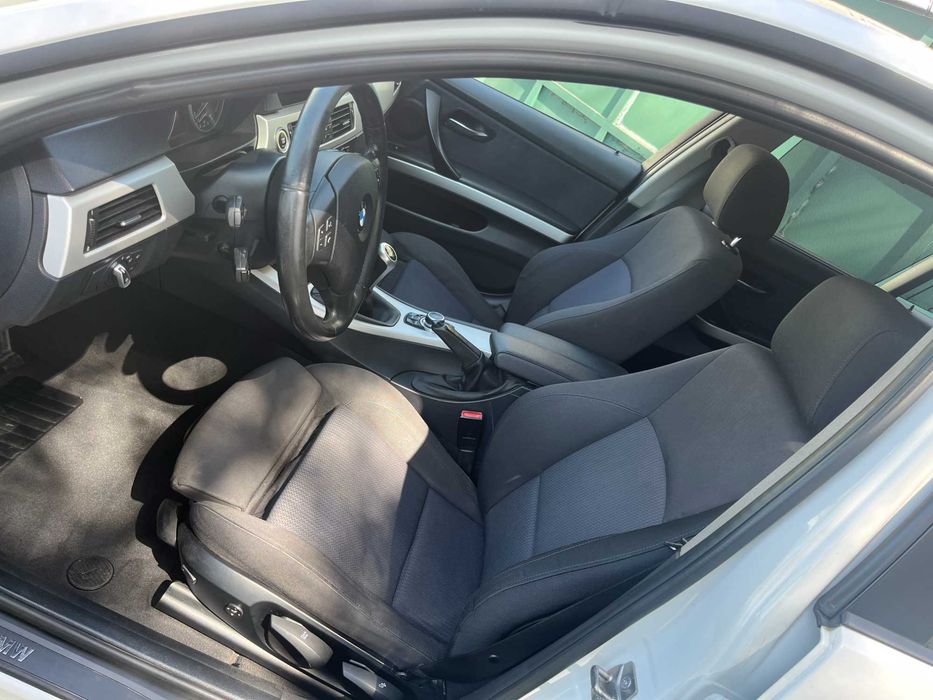 BMW 320D 163CV 2010