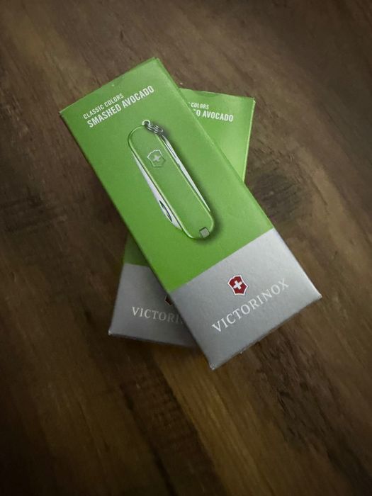 Canivete suíço verde claro