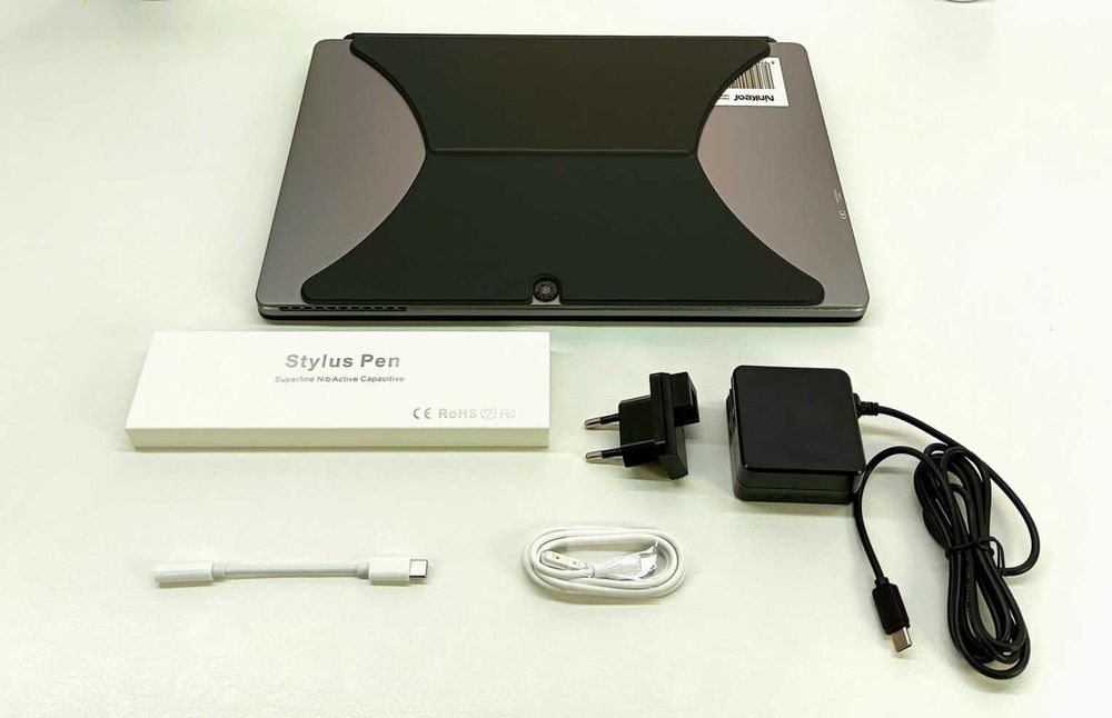 Планшет, ноутбук на Windows 11 Ninkear T40 (16/512Gb) +Активный