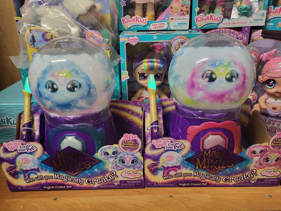Волшебный хрустальный шар Миксис Mixies Magical Misting Crystal Ball