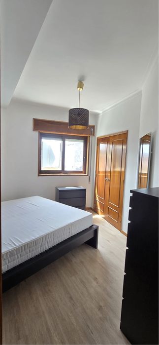 Apartamento T2 segunda linha